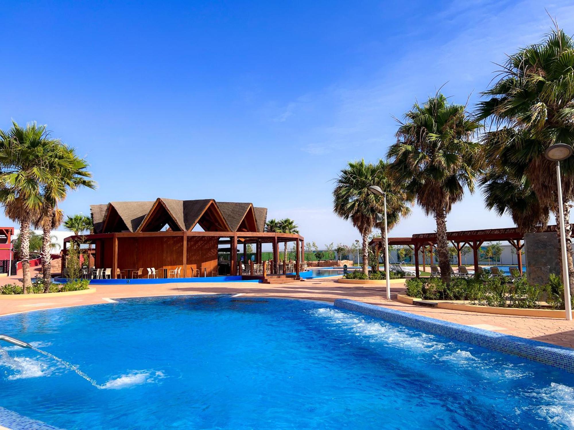 Az Hotels Grand Oran Es Senia Екстериор снимка